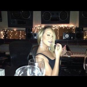 Meet your Posher, Sydney